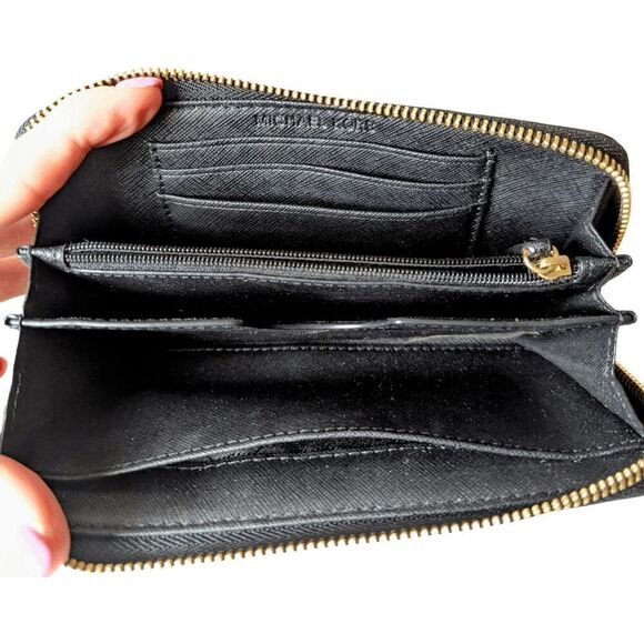 MICHAEL KORS Jet Set Black Saffiano Leather Wallet Wristlet - Picture 8 of 8